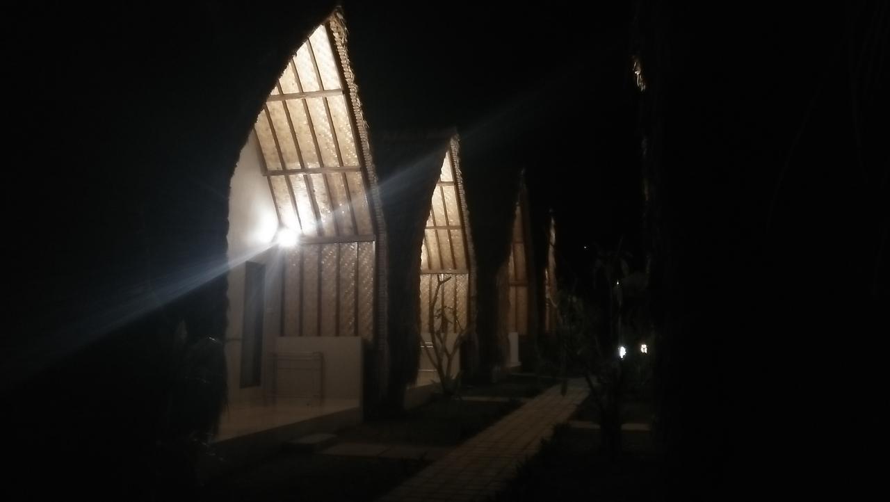 Bale Lumbung Bungalows Sakti 外观 照片